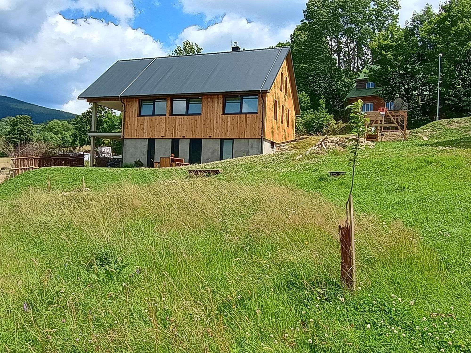 Сasa de vacaciones Vyhledovka *